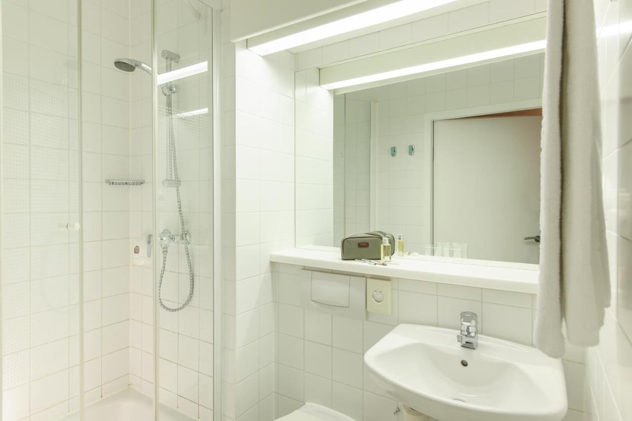 Ibis Wien Messe Экстерьер фото
